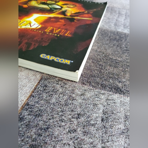 Resident Evil 5 The Complete Official Guide - Picture 11 of 15